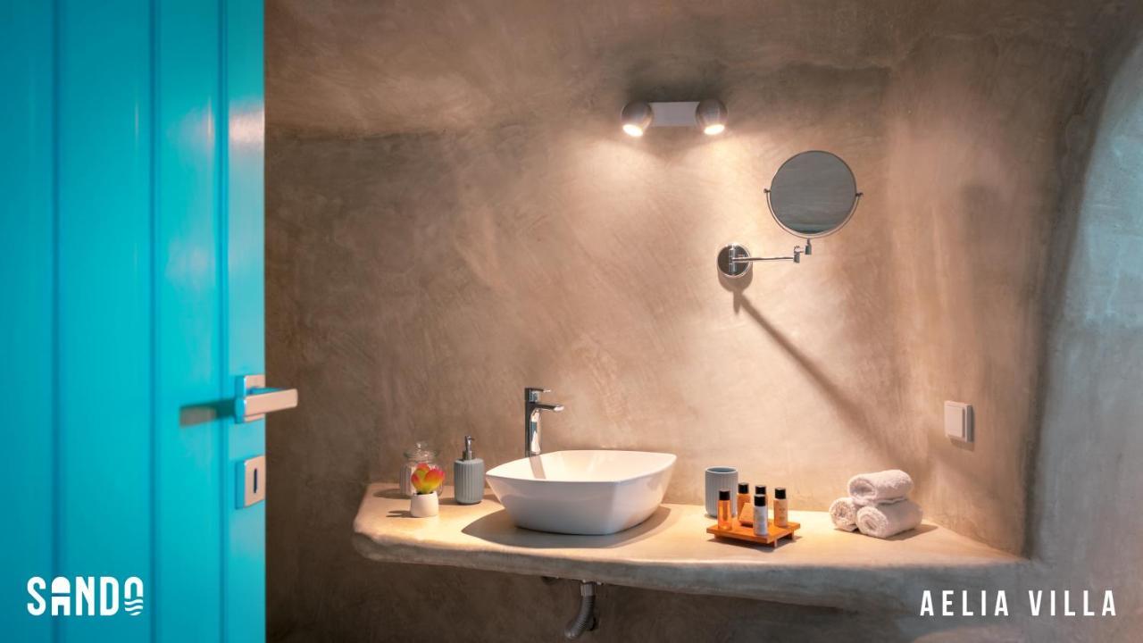 Sando Traditional Cave Villas With Jacuzzi And Sea View Vourvoulos Bagian luar foto