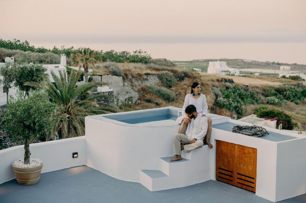 Sando Traditional Cave Villas With Jacuzzi And Sea View Vourvoulos Bagian luar foto