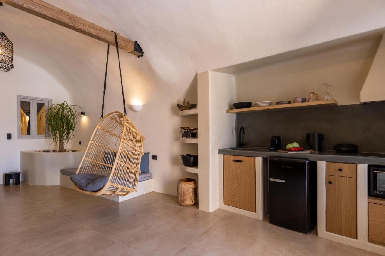 Sando Traditional Cave Villas With Jacuzzi And Sea View Vourvoulos Bagian luar foto